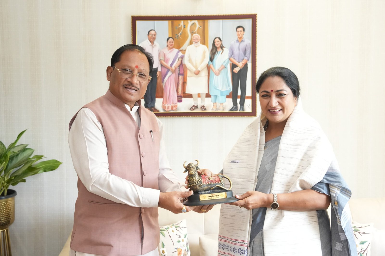 नई दिल्ली में मुख्यमंत्री विष्णु देव साय ने दिल्ली की मुख्यमंत्री रेखा गुप्ता से की सौजन्य भेंट